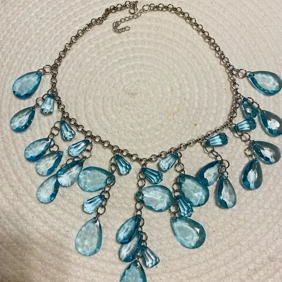 Paparazzi Blue and Silver Necklace. - Picture 1 of 3
